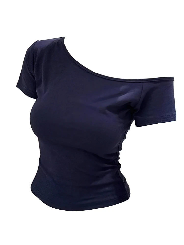 Elegant women’s one-shoulder fitted top, perfect for a modern and stylish look.